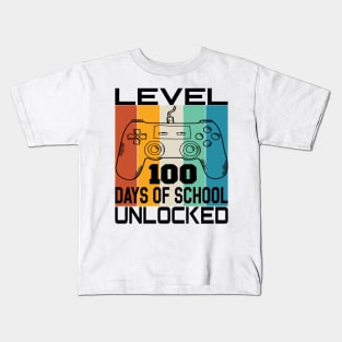 Level 100 completed 100 days of school unlocked Kids T-Shirt